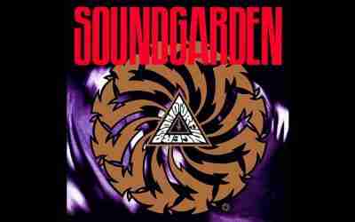 SOUNDGARDEN: BADMOTORFINGER Third Studio Album (1991)