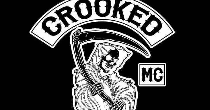 SOUNDGARDEN: BY CROOKED STEPS Single Album (2013)
